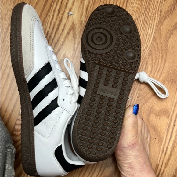 Adidas Samba OG Classic Sneakers - Picture 5 of 6